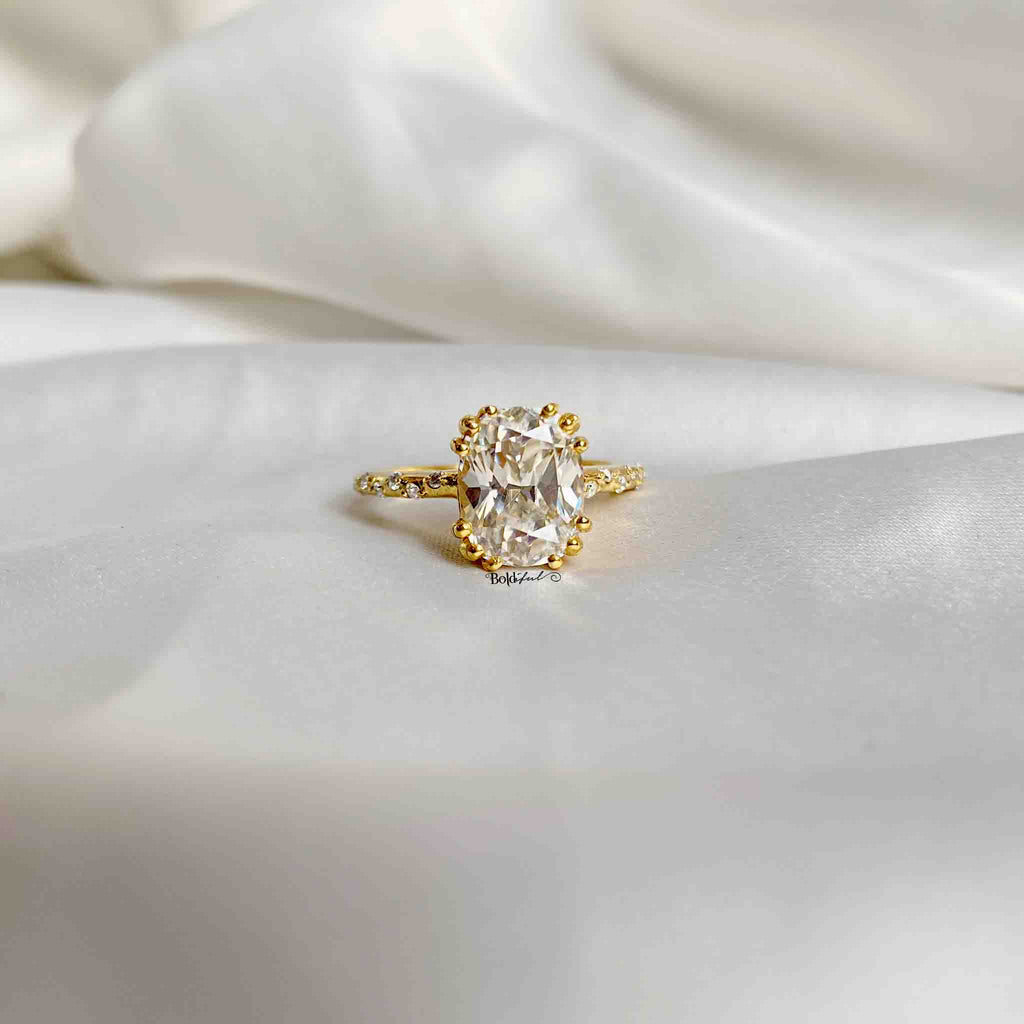 Classic Cushion Cut Gold Ring - Boldiful