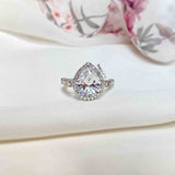 Élan Pear Cut Ring - Boldiful