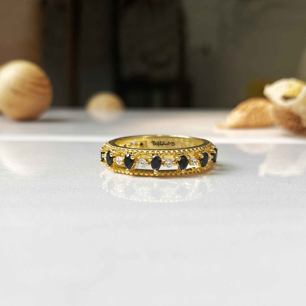Finespun Band Ring - Boldiful