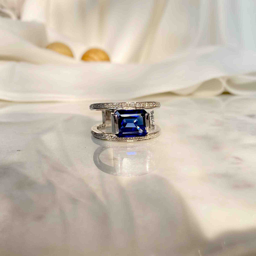 Nova Emerald Cut Silver Ring - Boldiful