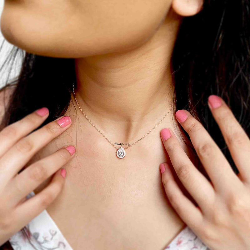 Perky Minimal Silver Pendant - Boldiful