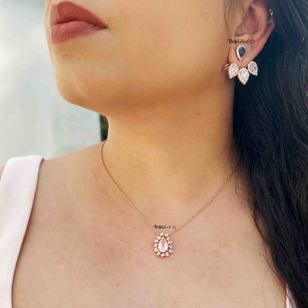 Rosette Silver Pendant With Chain - Boldiful
