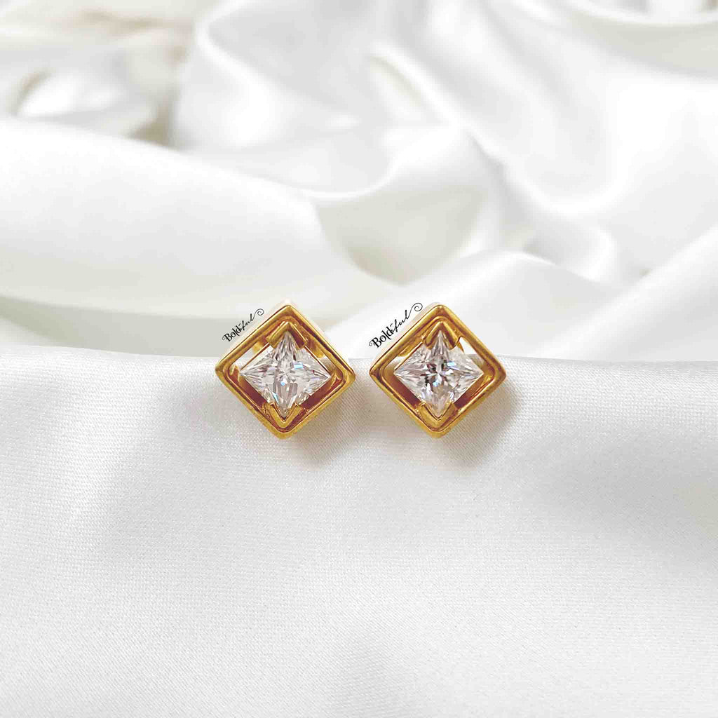Royale Moissanite Diamond Studs - Boldiful