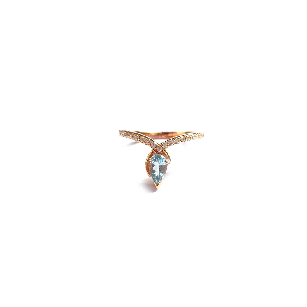 Tiara Minimal Pear Ring - Boldiful