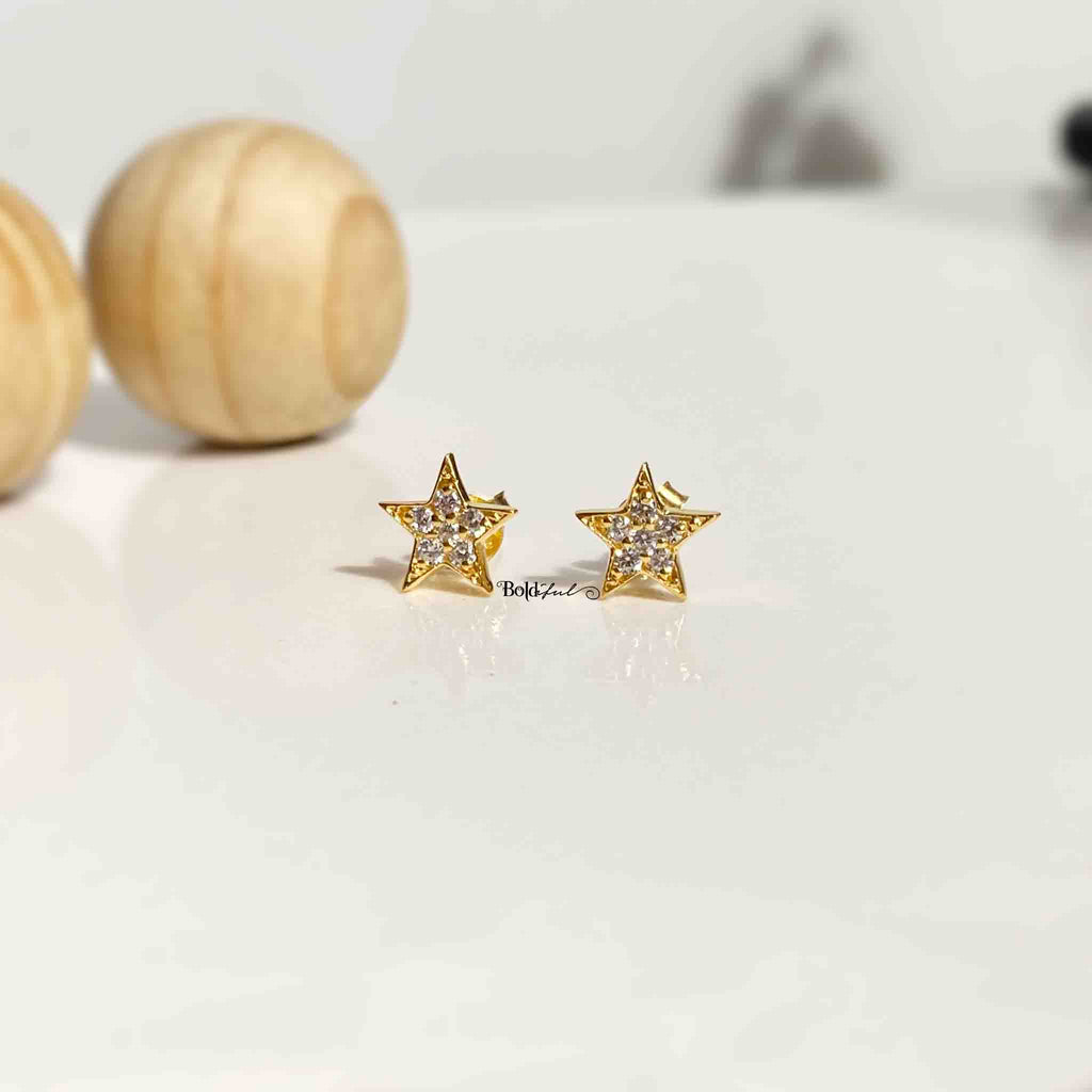 Twinkle Silver Earstuds - Boldiful