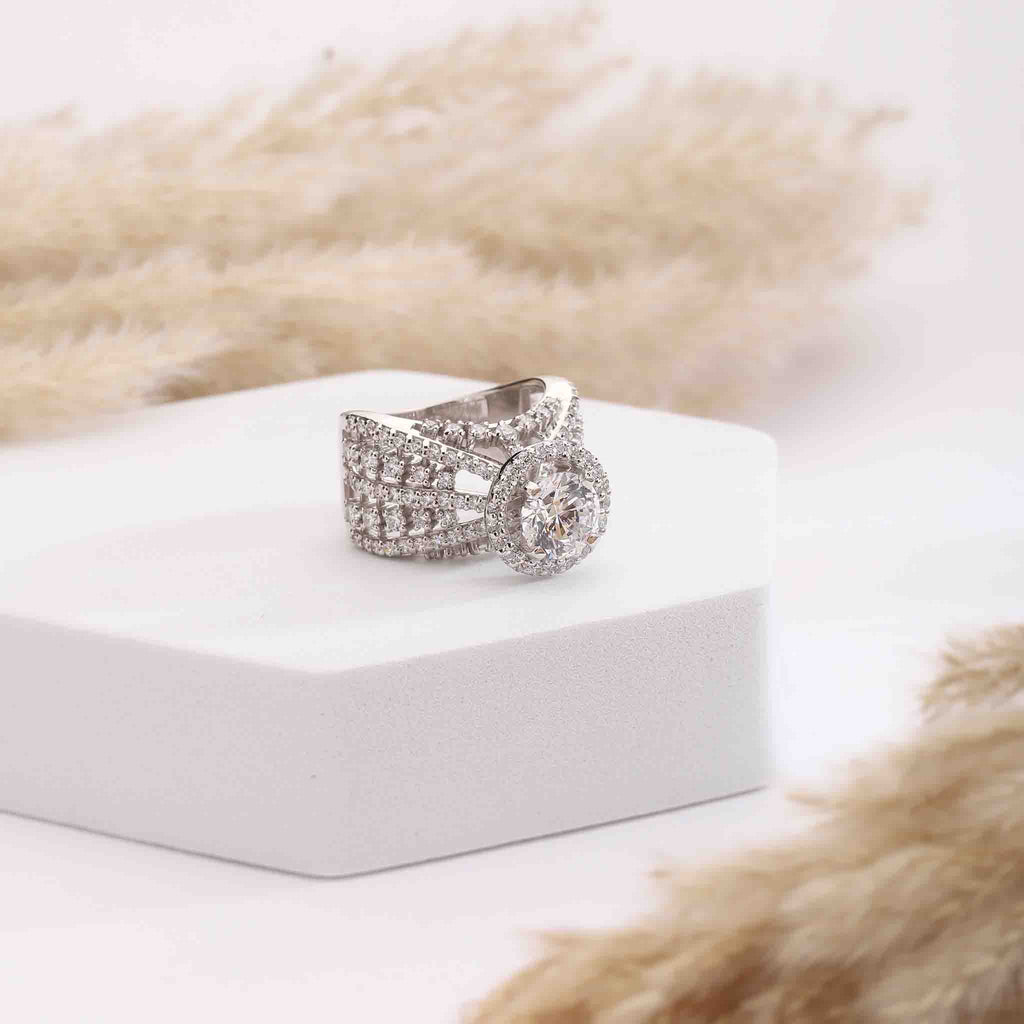 Upbeat Solitaire Silver Ring - Boldiful