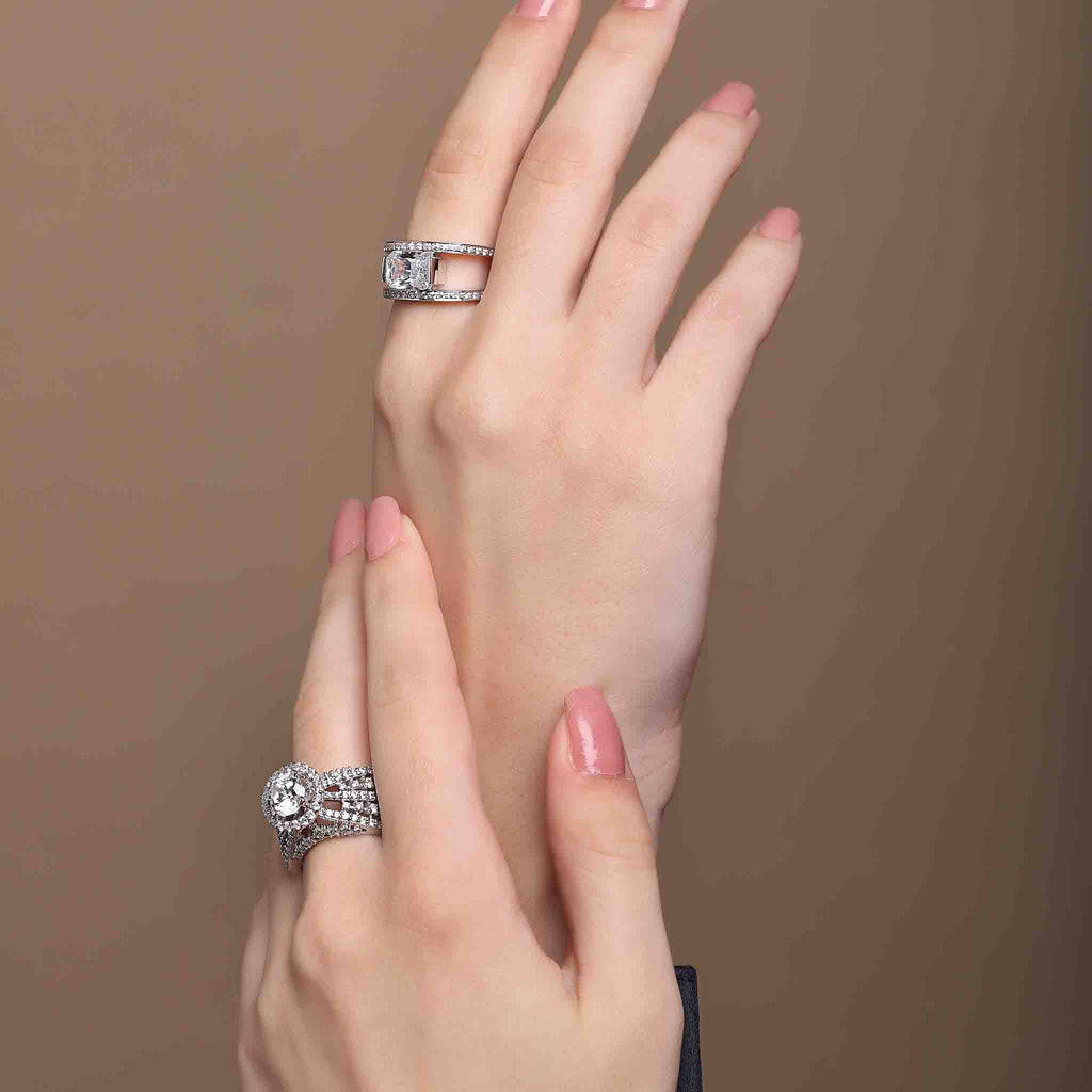 Upbeat Solitaire Silver Ring - Boldiful