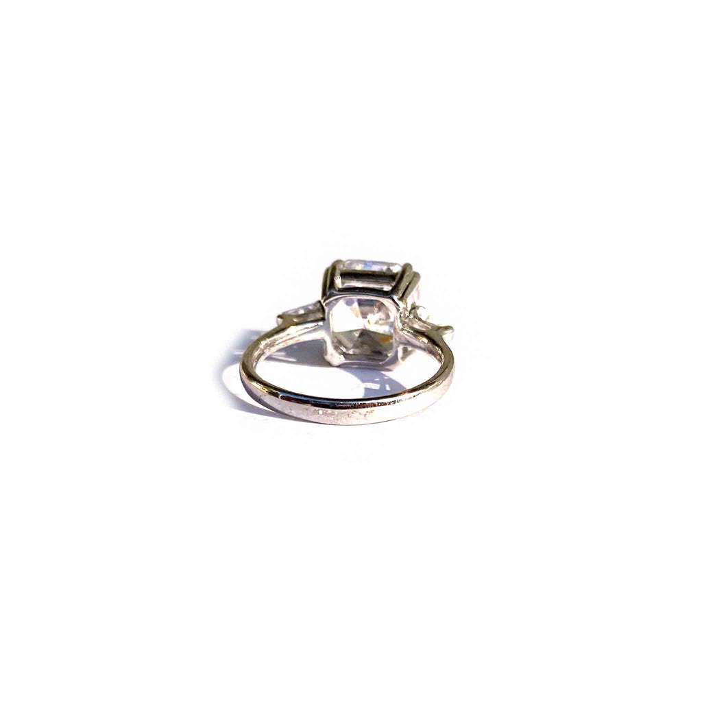 Argent Asscher Cut Silver Ring - Boldiful