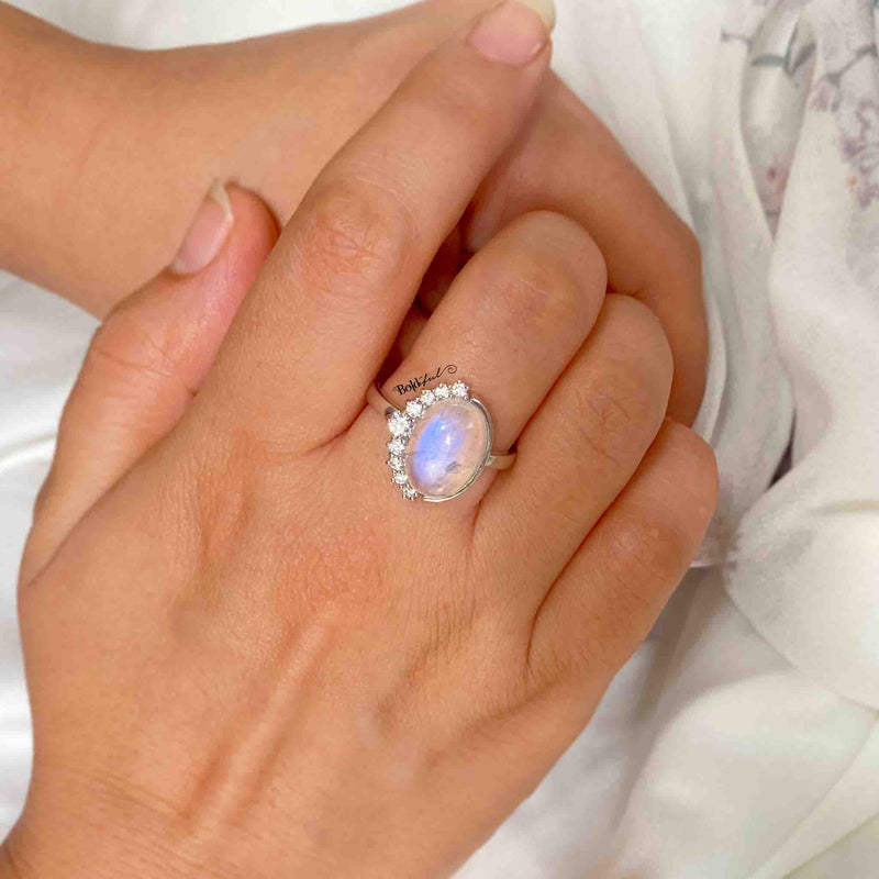 Clarion Moonstone Silver Ring - Boldiful