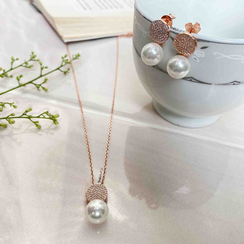 Minimal Pearl Pendant Set - Boldiful