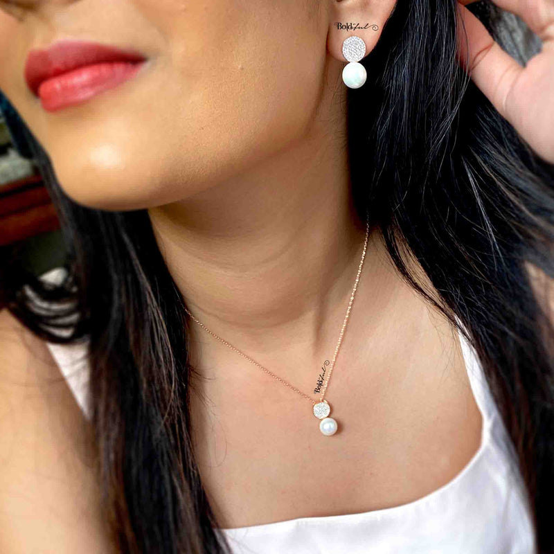 Minimal Pearl Pendant Set - Boldiful