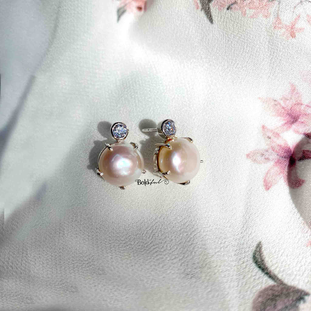 Nitid Cabochon Silver Earstuds